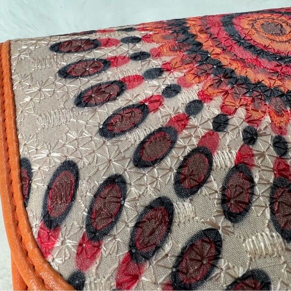 Peacock Strut Multicolored Clutch Purse Orange trim - Picture 10 of 15